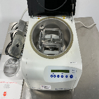 Eppendorf 5305 Concentrator Plus image 2